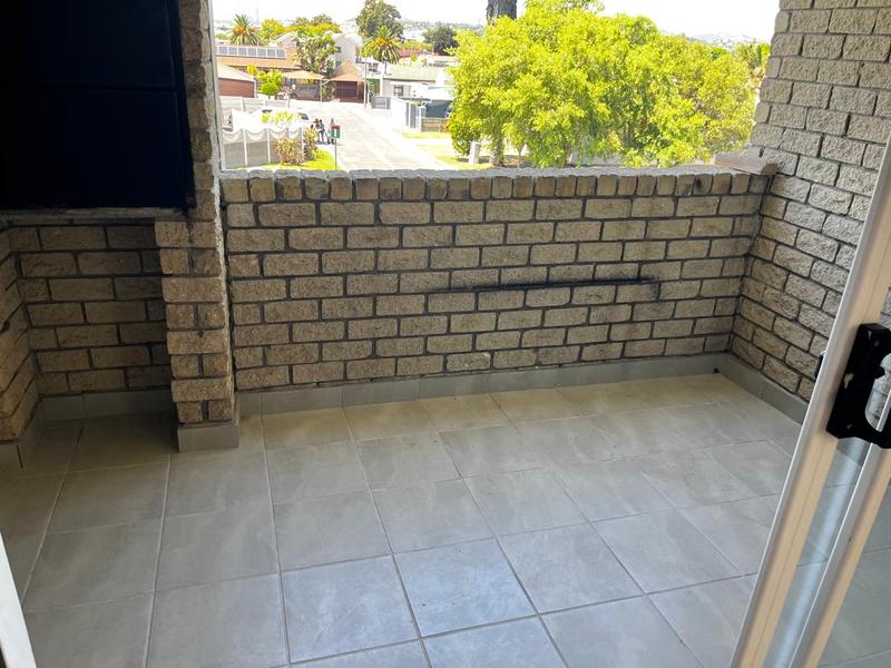 2 Bedroom Property for Sale in Bracken Heights Western Cape
